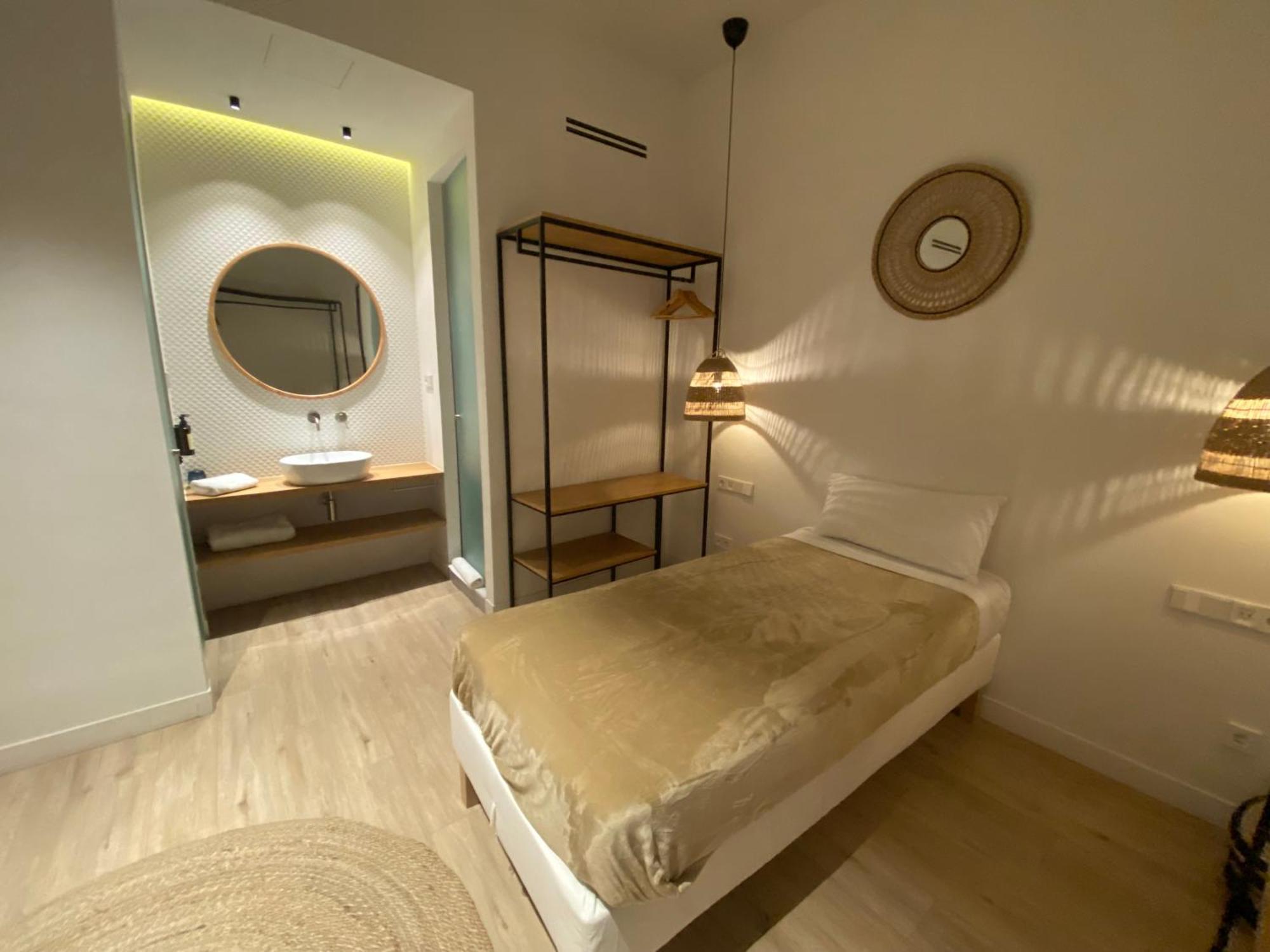 Casa Du Soleil Hostal Boutique Madrid Room photo